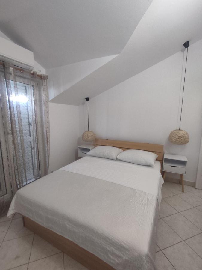 Apartments Villa Dalmatina ヴォディツェ エクステリア 写真