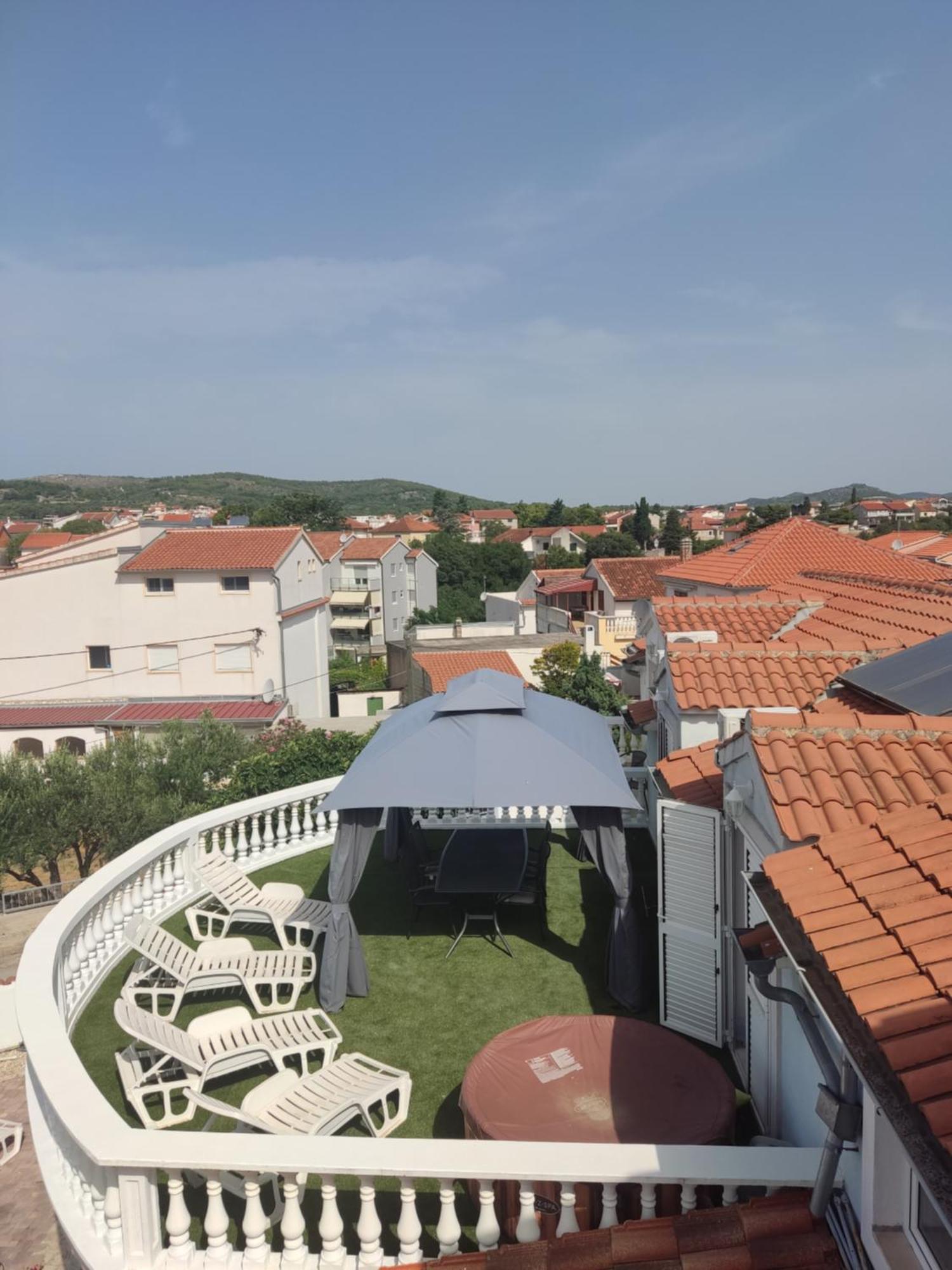 Apartments Villa Dalmatina ヴォディツェ エクステリア 写真