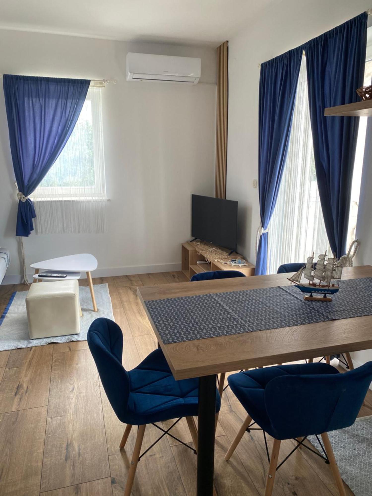 Apartments Villa Dalmatina ヴォディツェ エクステリア 写真