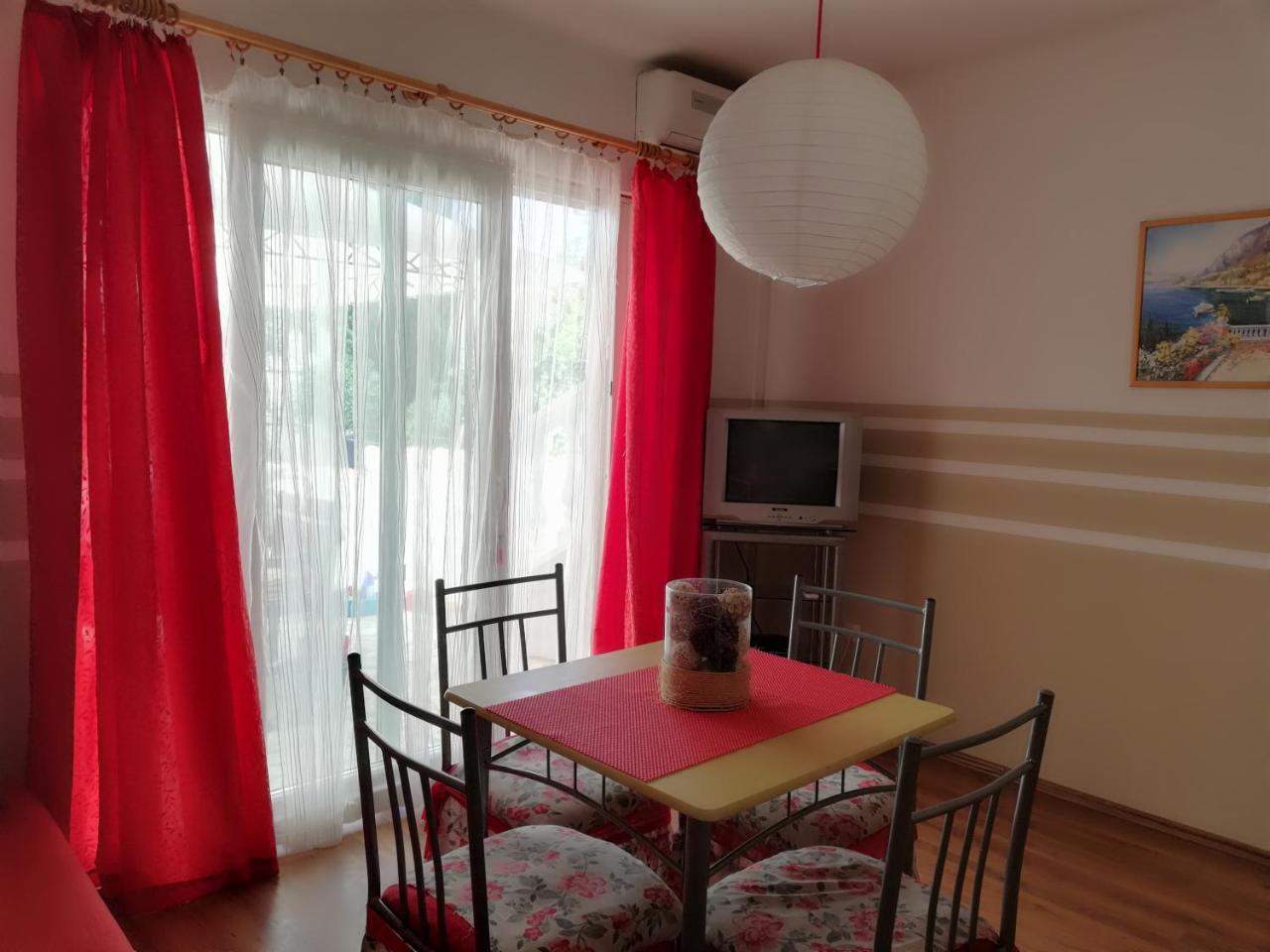Apartments Villa Dalmatina ヴォディツェ エクステリア 写真